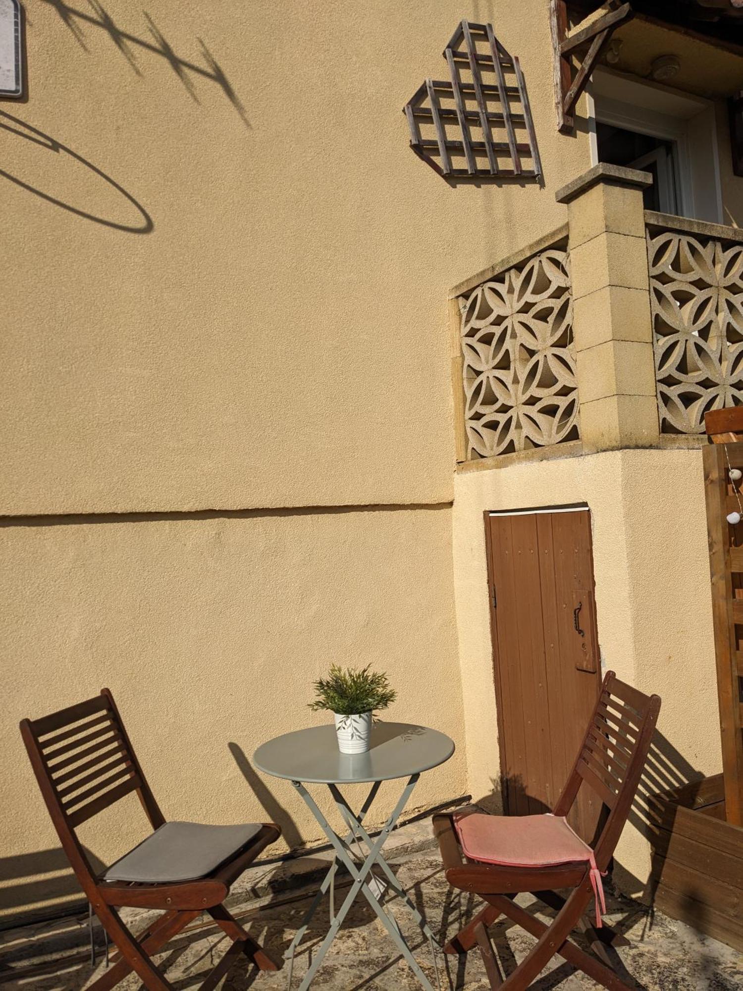 Le Dindouleto Apartment Peynier ภายนอก รูปภาพ